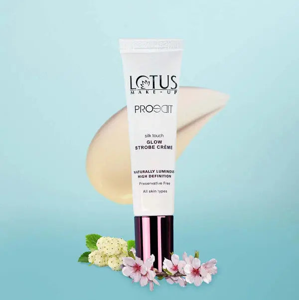 Lotus Herbals Proedit Silk Touch Glow Strobe Cream SC1 Gold 15g Lotus